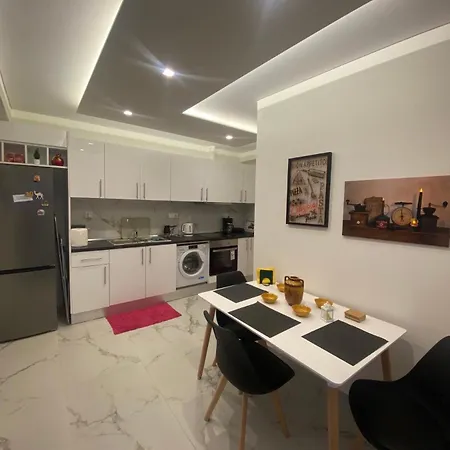 Alexandra Apartament